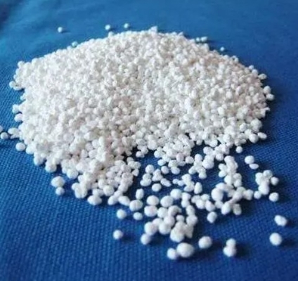 Bom preço. As pelotas do cloreto de cálcio pulverizam o agente de derretimento CaCl 2 CAS 10043-52-4 da neve do anticongelante do floco on-line